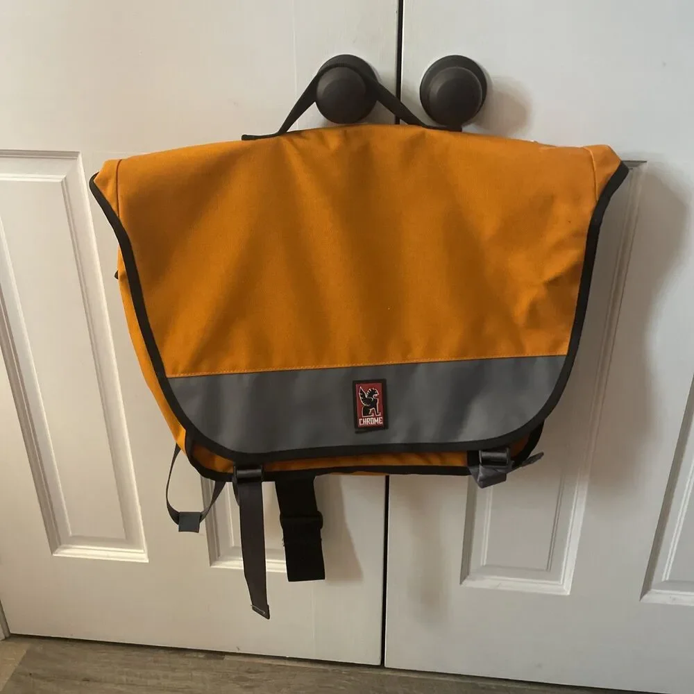 Chrome Industries Messenger Bag Orange Grey Reflective Classic Bike Sling